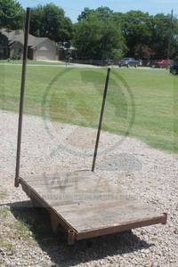 lot 180 image: WOOD DECK LOADING PLATFORM&nbsp 4-WHEEL TRUCK , 4FT X 30