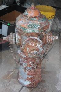 lot 194 image: ANTIQUE HEAVY&nbsp &nbspFIRE HYDRANT , 1904&nbsp