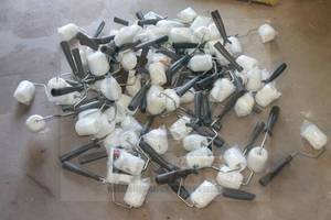 lot 195 image: GENEROUS AMOUNT NEW TRIM 3 ROLLERS , 114030  SEE PICS&nbsp