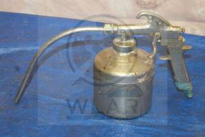 lot 5 image: VINTAGEV BINKS 160-B&nbsp HAND OIL SPRAY GUN&nbsp