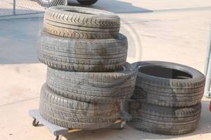 lot 51 image: TOTAL OF 6 TIRES  -FIERCE,R4 FOUR SEASONS ,PIRELLI ,SCORPION&nbsp  SEE PICS&nbsp