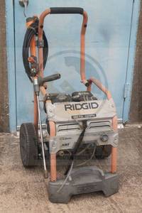 lot 156 image: RIGID 3000PSI 2.6GPM PRESSURE WASHER MODEL RD80701