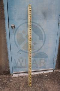 lot 164 image: VINTAGE CRAIN 16FT&nbsp LEVELING ROD CR-16-T&nbsp