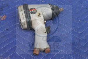 lot 174 image: JET EQUIPMENT TOOLS PNEUMATIC IMPACT JSM-403