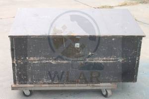 lot 185 image: WOODEN STORAGE BOX 4FTW X 25.5D X 24H&nbsp DOLLY NOT INCLUDED