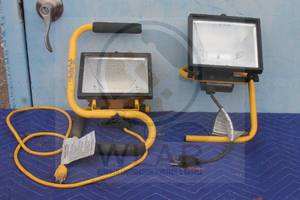 lot 192 image: 2 PORTABLE WORK LIGHTS&nbsp