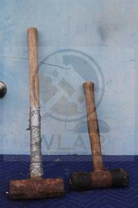 lot 195 image: 2 WOOD HANDEL MALLET HAMMERS