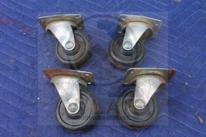 lot 22 image: TOTAL OF 4 CASTERS , 3&nbsp