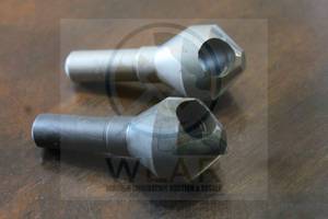 lot 21 image: TOTAL OF 2 WELDON DB36 - 90 DEGREE - HS&nbsp COUNTERSINK&nbsp DEBURRING&nbsp TOOLS&nbsp