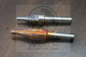 lot 38 image: TOTAL OF 2 HSS&nbsp 14&nbsp 2FLUTE KEYWAY&nbsp END MILLS  SEE PICS&nbsp