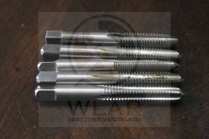 lot 74 image: TOTAL OF 5 ASSORTED BRAND&nbsp 516&nbsp &nbsp3FLUTE SPIRAL POINTED&nbsp HAND TAPS , - REGAL, USA, R&ampN,FASTENAL,UB  SEE PICS&nbsp