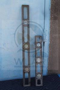 lot 62 image: TOTAL OF 2 VINTAGE MAYES BROS TOOL CO. ALUMINUM ORIGINATORS OF THE LEVELS 18 &amp 28&nbsp