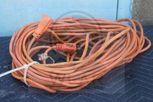 lot 6 image: LONG ORANGE 100FT EXTENSION&nbsp