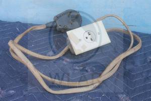 lot 27 image: VINTAGE EXTENSION POWER&nbsp CORD WITH WALL OUTLET PLUG&nbsp