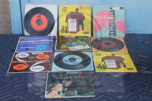 lot 30 image: TOTAL OF 10 VINTGE ASSORTED 45 RPM VINYL RECORDS  SEE PICS&nbsp
