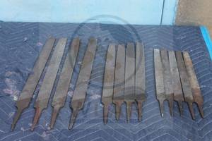 lot 35 image: TOTAL OF 13 ASSORTED BRAND FLAT BASTARD FILES , 13 , 15 17 SEE PICS&nbsp