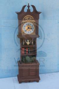 lot 94 image: VINTAGE SPARTUS GRANDFATHER&nbsp PLASTIC CLOCK BOOKCASE DESK&nbsp , 23 12