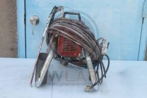 lot 105 image: TITAN ADVANCED PERFORMANCE 440 AIRLESS PAINT SPRAYER&nbsp