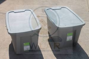 lot 122 image: TOTAL OF 2 STYLE SELECTION&nbsp GREY 18 GALLON LIDDED TOTES&nbsp