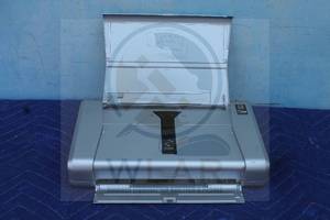lot 32 image: CANON PIXMA IP100 PORTABLE INKJET PRINTER K10296  NEED POWER SUPPLY CORD&nbsp