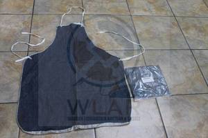 lot 132 image: TOTAL OF 2 INDUSTRIAL MACHINIST DENIM APRONS , 39836&nbsp