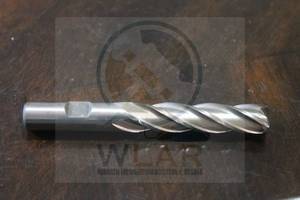 lot 197 image: USA 12 HSS 312081&nbsp 4FLUTE NAS 986 T43 CARBIDE END MILL&nbsp