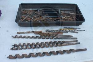 lot 206 image: GENEROUS AMOUNT OF ASSORTED BRAND  SIZE AUGER BITS &amp DRILL BITS  SEE PICS&nbsp