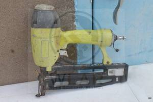 lot 216 image: RYOBI YG250FS PNEUMATIC STAPLER&nbsp