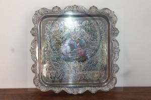 lot 11 image: VINTAGE EPCA SILVERPLATE BY POOLE FOOTED FLORAL DESIGN SERVING TRAY 17 12&nbsp