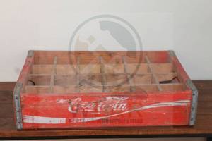 lot 15 image: VINTAGE&nbsp WOODEN COCA- COLA&nbsp 24 BOTTLE CRATE&nbsp