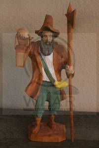 lot 79 image: ANTIQUE RZEBIASTWO W DREWNIE WOOD CARVING GERMAN NIGHT WATCHMAN 11 STATUE&nbsp BY ANDRZEJ BIELA&nbsp