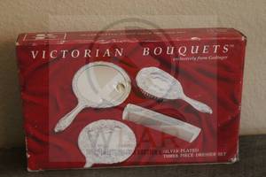 lot 80 image: VICTORIAN BOUQUETS SILVERPLATED THREE PIECE DRESSER SET NO, 231 , IN ORIGINAL BOX&nbsp  SEE PICS&nbsp