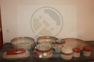 lot 92 image: TOTAL OF 10 PC 1970S MIKASA POTTERS ART STONEWARE COLLECTION  COUNTRY CABIN BYBEN SEIBEL MADE IN JAPAN , -&nbsp SERVING PLATTER, SALTPEPPER SHAKER, CREAMER,SUGAR BOWL , GRAVY BOAT , BUTTER DISH , SERVING BOWLS &nbsp MATCHES # 91 SEE PICS&nbsp