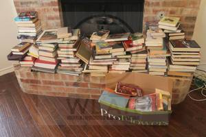 lot 146 image: GENEROUS AMOUNT OF ASSORTED BOOKS&nbsp  SEE PICS&nbsp