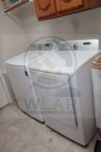 lot 152 image: SAMSUNG WASHER WA400PJHDWRAA &amp SAMSUNG DRYER DV400EWHDWRAA&nbsp