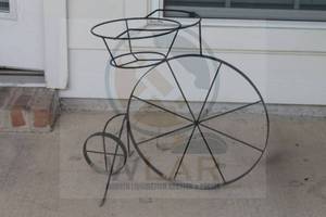 lot 187 image: IRON BICYCLE PLANT STAND&nbsp