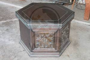 lot 218 image: VINTAGE OCTAGON&nbsp WOOD CARVED TWO DOOR STORAGE COMPARTMENT SIDE TABLE&nbsp