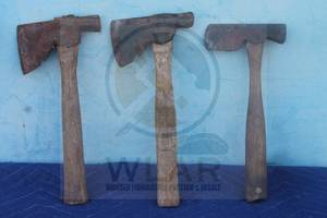 lot 34 image: TOTAL OF 3 CARPENTERS HALF SHINGLING HATCHETS&nbsp