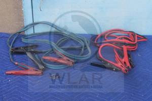 lot 76 image: TOTAL OF 2 JUMPER BOOSTER CABLES 6GA &amp 8GA&nbsp