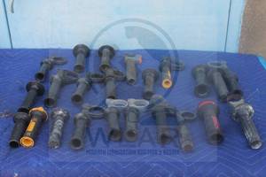 lot 81 image: TOTAL OF 23 ASSORTED BRAND REPLACEMENT HAMMER DRILL IMPACT DRIVER SIDE HANDLES  SEE PICS&nbsp