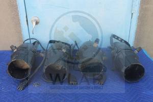 lot 83 image: TOTAL OF 4 SOURCE FOUR ELLIPSOIDAL REFLECTOR SPOTLIGHTS  NEED POWER SUPPLY TESTED &amp WORK  SEE PICS&nbsp