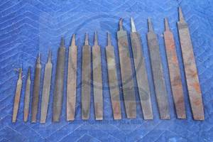 lot 105 image: TOTAL OF 14 ASSORTED BRANDSIZE FLAT BASTARD FILES&nbsp