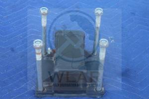 lot 125 image: RV BUMPER HITCH RECEIVER ADAPTER&nbsp