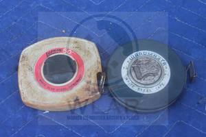 lot 158 image: TOTAL OF 2 VINTAGE 50FT TAPE MEASURES , LUFKIN NO.50 &amp MONTGOMERY WARDMASTER 84-4062&nbsp