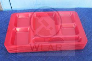 lot 200 image: TOTAL OF 10 RED CAMBRO MULTIPLE COMPARTMENT&nbsp TRAYS , 1596CW&nbsp