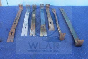 lot 209 image: TOTAL OF 7 ASSORTED BRANDSIZE STEEL PRY WRECKING BARS&nbsp