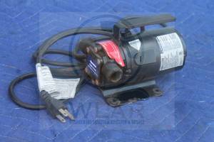 lot 67 image: EVERBILT NON SUBMERSIBLE TRANSFER PUMP , EBTP1
