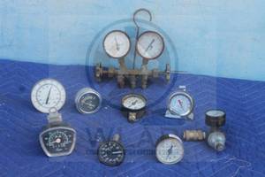 lot 70 image: TOTAL OF 9 ASSORTED BRAND PRESSURE GAUGES  SEE PICS&nbsp