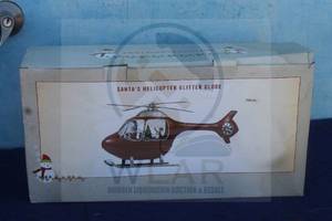 lot 100 image: SANTAS 20&nbsp HELICOPTER GLITTER GLOBE IN ORIGINAL BOX&nbsp
