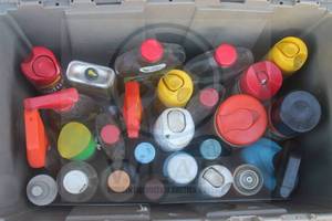 lot 114 image: GENEROUS AMOUNT OF WOOD CLEANING POLISHER SUPPLIES  SEE PICS&nbsp  FULL&nbsp &amp&nbsp USED&nbsp